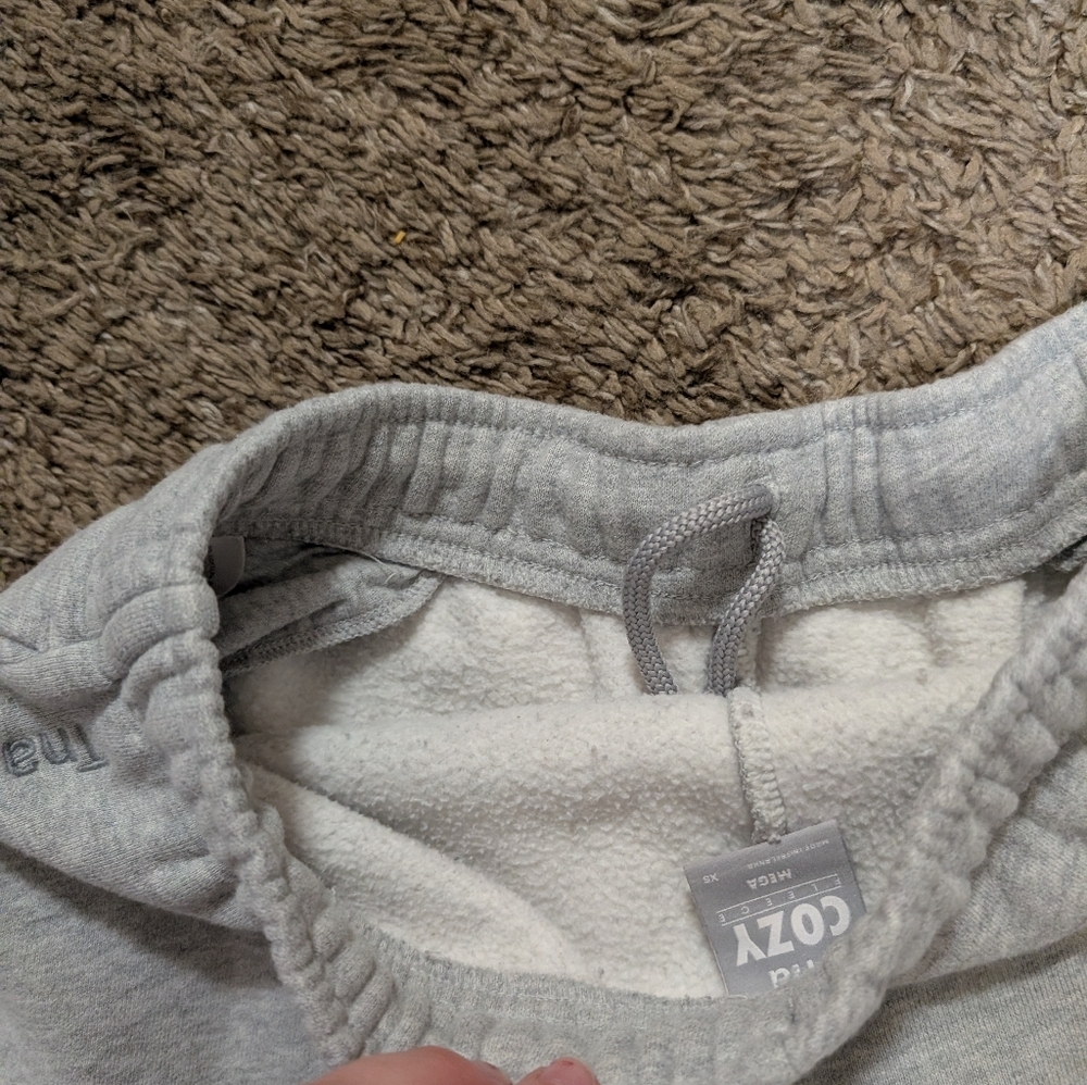 Aritzia Tna Cozy Fleece Mega Sweat Set Women’s XS Gray Hoodie Joggers - Picture 13 of 15